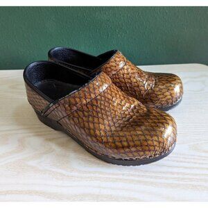 Sanita Brown Patent Leather Snake Print Clogs Womens EU37 /US7-7.5